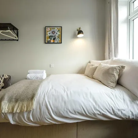The Willow 7 Апартаменты