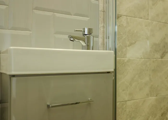 Apartment The Willow 7 Bristol